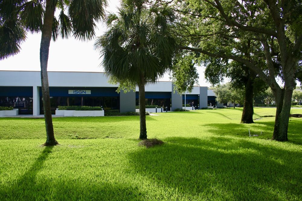 Gateway Business Center Office/Flex: 1333 - 1335 Gateway Dr., Melbourne, FL 32901